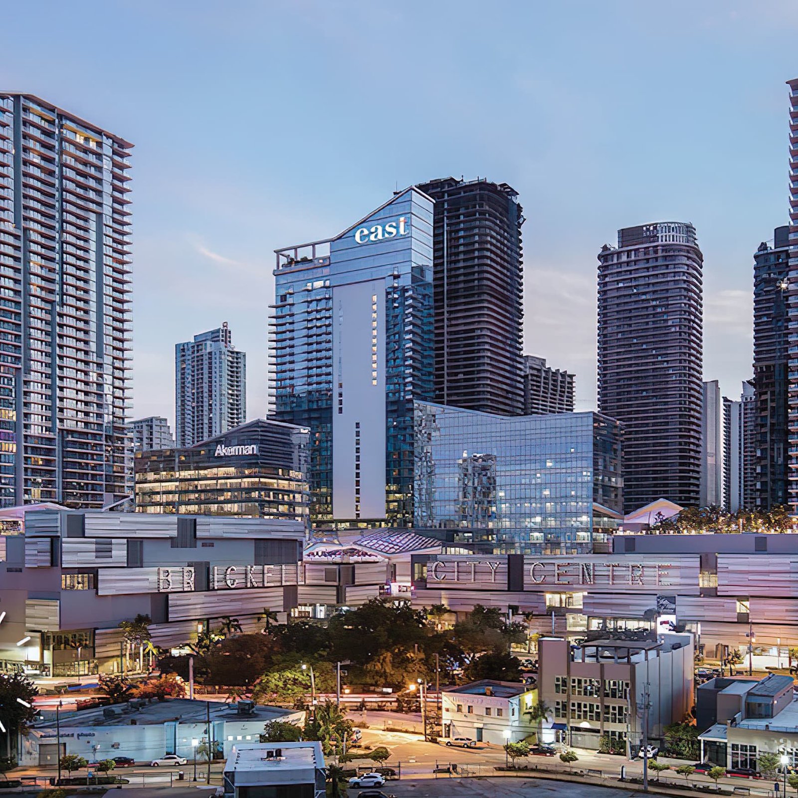 Guía de sesión de moda en Miami: mejores locaciones, estilo y poses (2025)